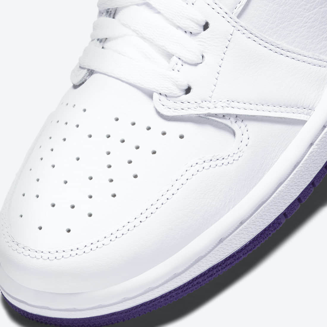 Air Jordan 1 High OG 'Court Purple' CD0461-151: Iconic Style Elevated with Court Purple | Limited Edition