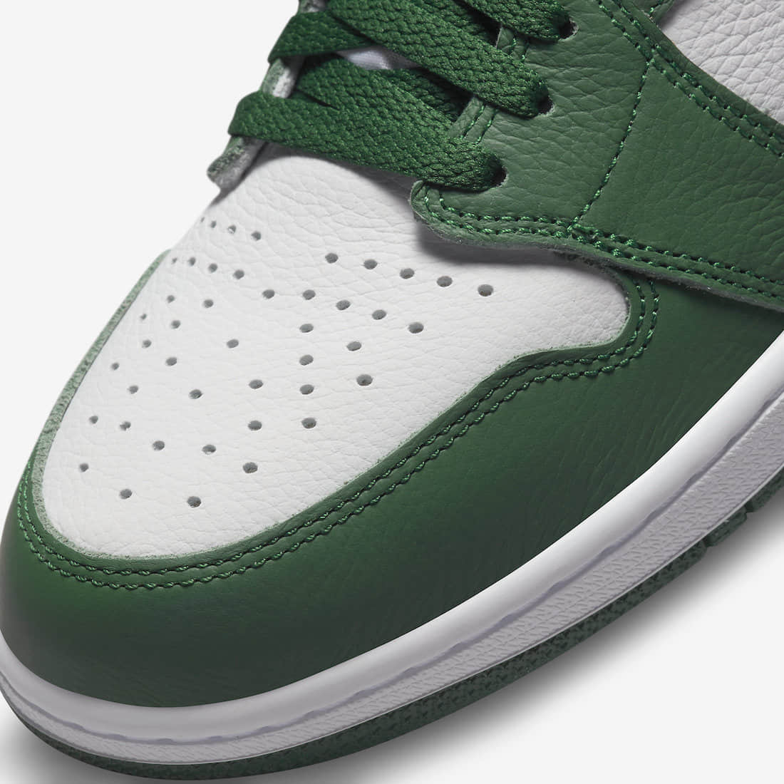Nike Air Jordan 1 Retro High OG 'Gorge Green' DZ5484-303 - Authentic Sneakers for Sale!