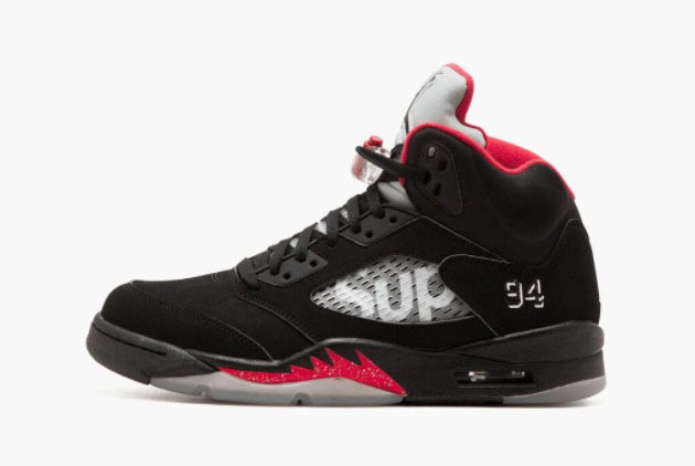 Supreme x Air Jordan 5 'Black' Black/Fire Red 824371-001 – Exclusive Collaboration for Sneaker Enthusiasts