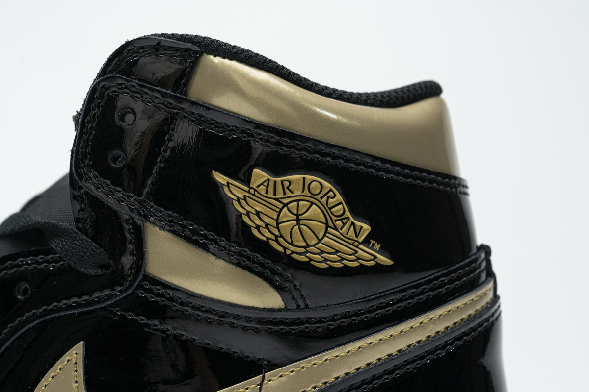 Air Jordan 1 Retro High OG Black Metallic Gold 555088-032 - Limited Edition Sneakers