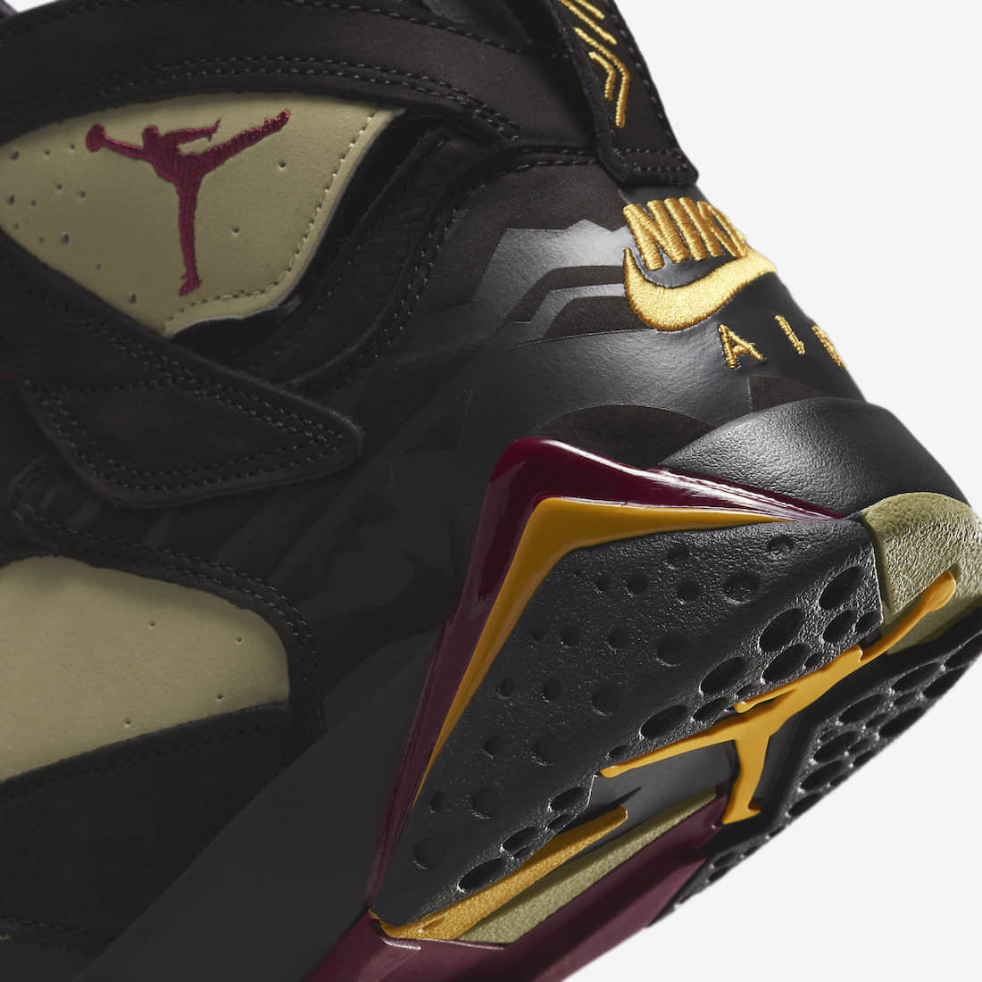 Air Jordan 7 Retro 'Black Olive' DN9782-001 | Premium Sneaker Release