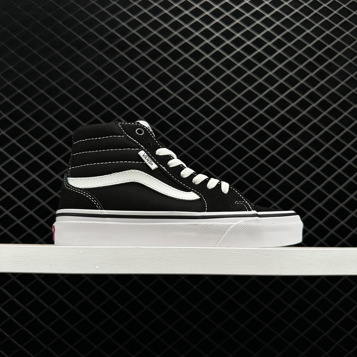 Vans Filmore Hi Platform Black White Skate Shoes VN0A5EM7187 - Stylish Elevated Footwear for Skateboarding and Beyond