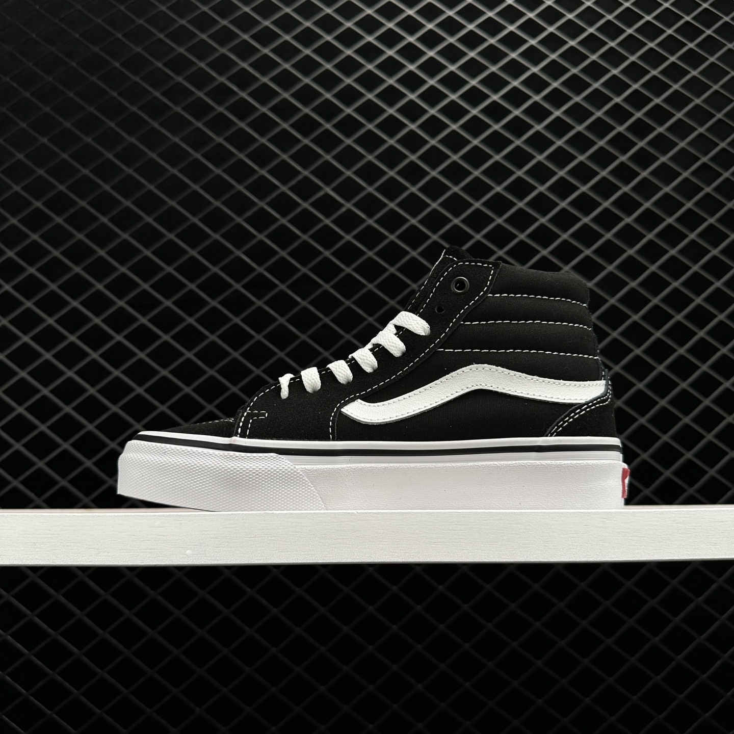 Vans Filmore Hi Platform Black White Skate Shoes VN0A5EM7187 - Stylish Elevated Footwear for Skateboarding and Beyond