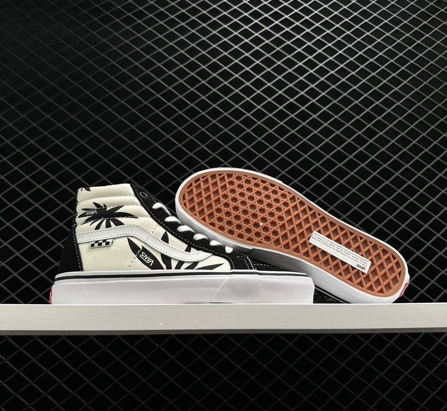 Vans Skate SK8-HI Reissue 'Grosso 88 - Black Palms': Trendy Retro Skate Shoes