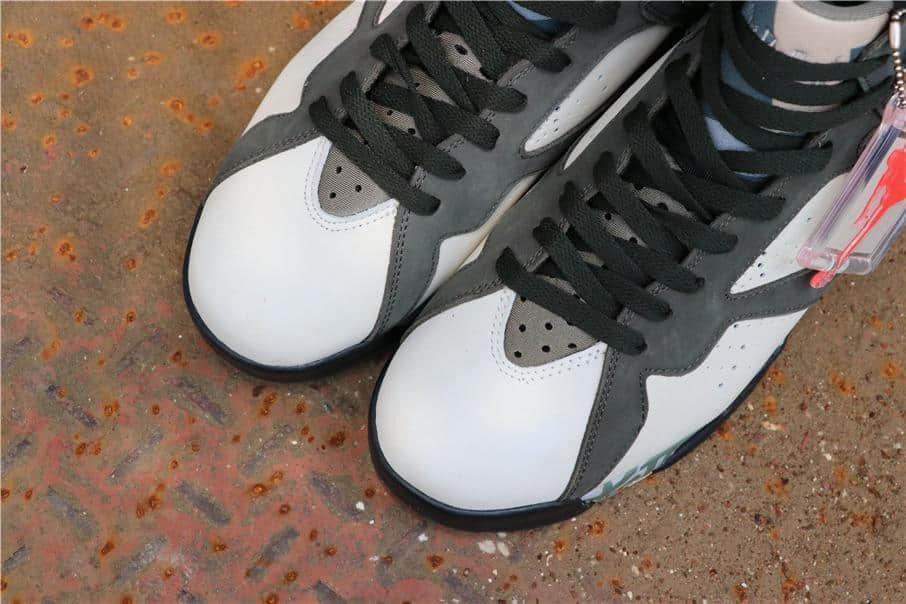Patta x Air Jordan 7 Retro OG SP 'Shimmer' AT3375-200 - Exclusive Collaboration on Limited Edition Sneakers