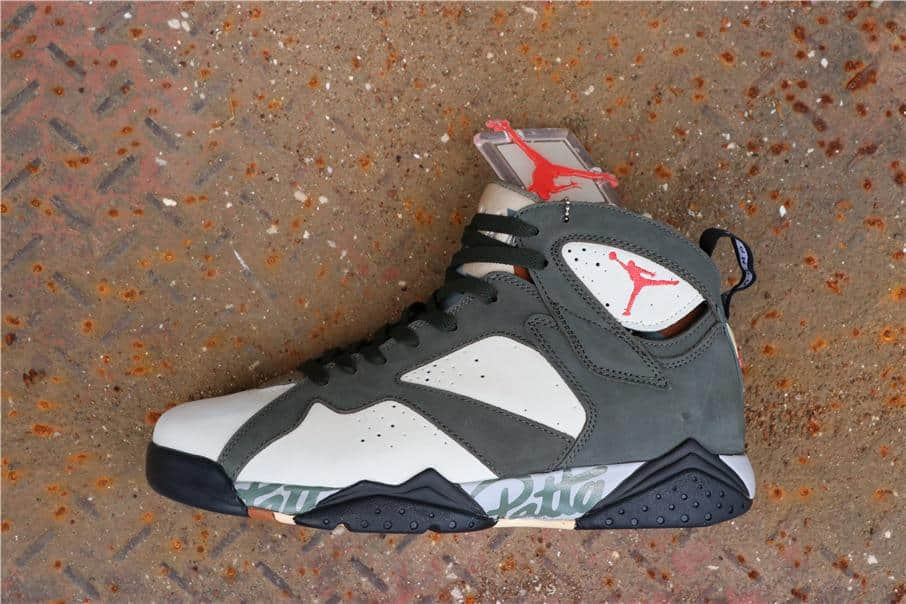 Patta x Air Jordan 7 Retro OG SP 'Shimmer' AT3375-200 - Exclusive Collaboration on Limited Edition Sneakers