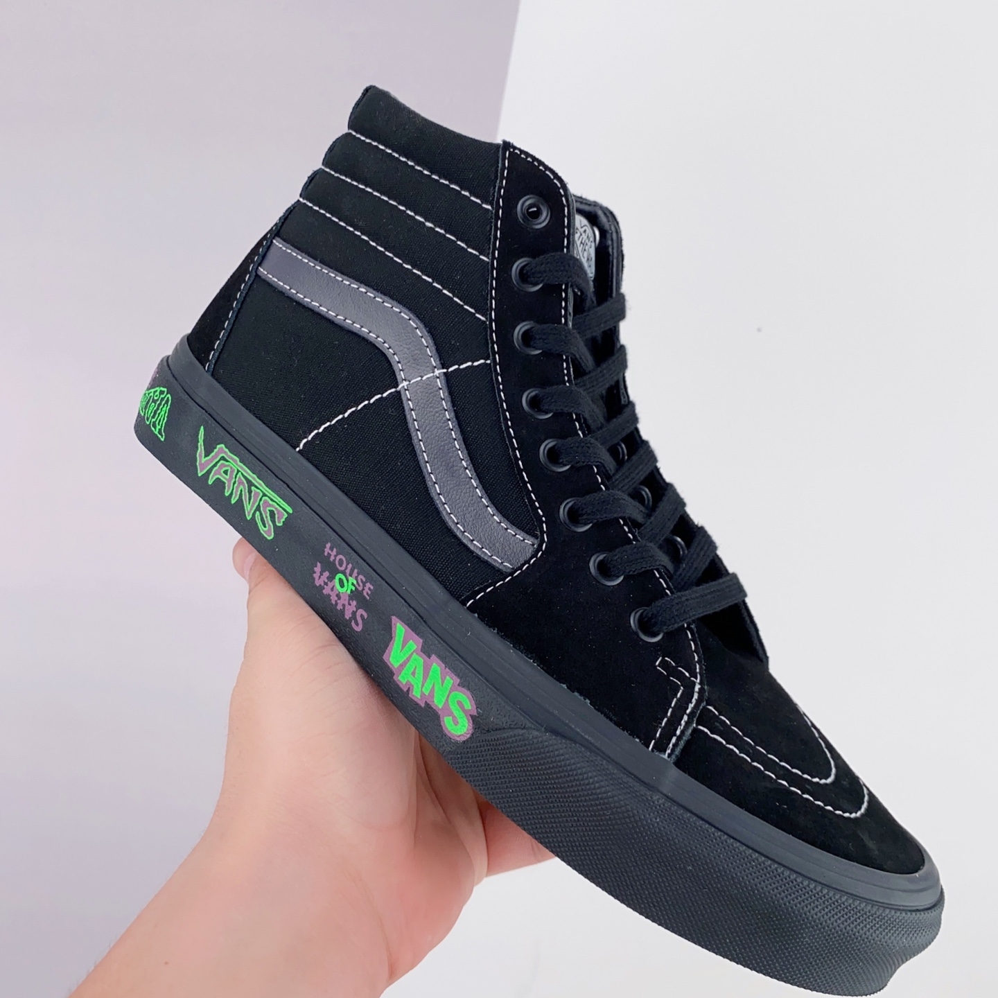 Vans SK8-HI Black Green VN0A7Q5N1OJ | Stylish and Trendy Sneakers