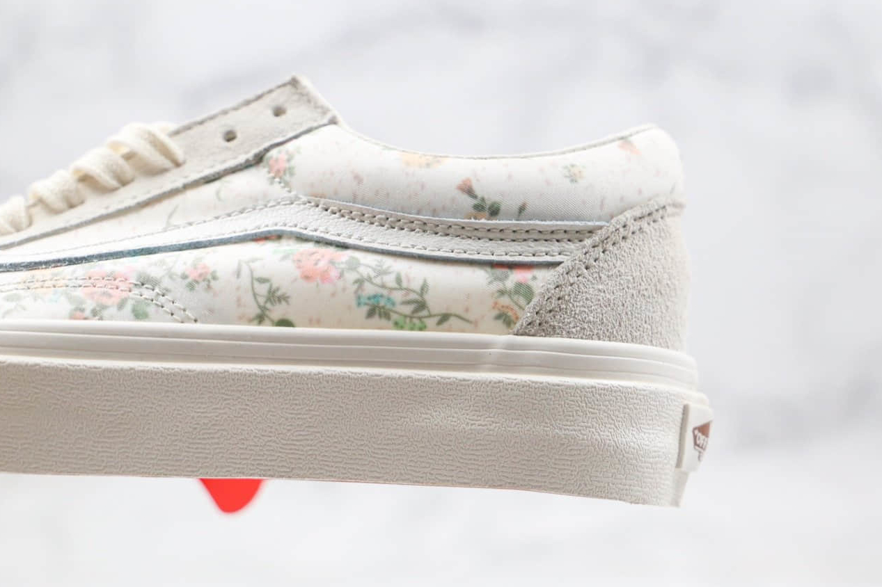 VANS Old Skool Floral White Marshmallow Shoes: Classic Design with Floral Twist